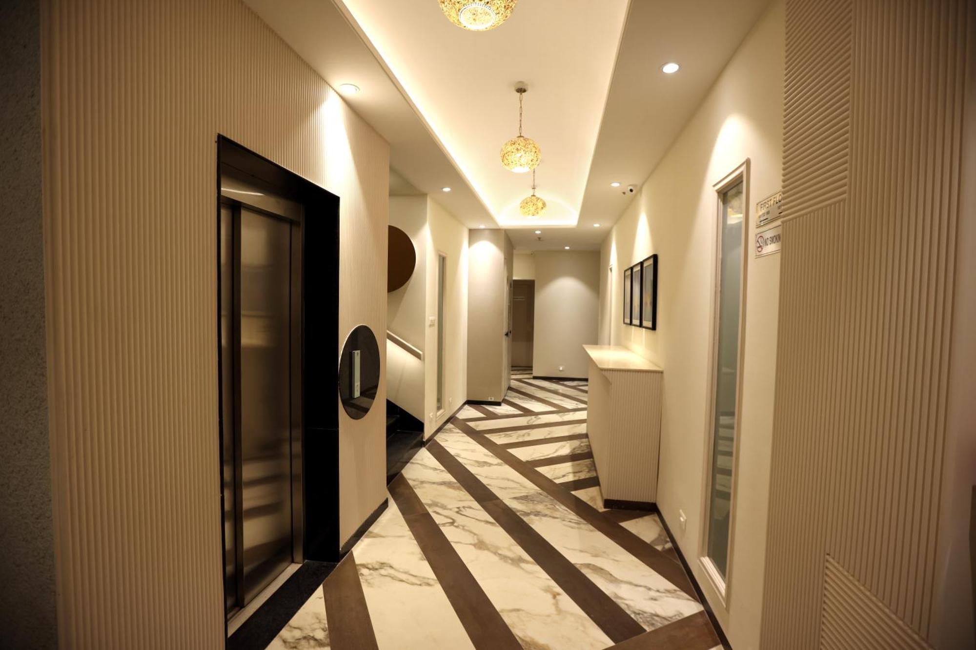Hiraya Hotels Mohali Ngoại thất bức ảnh