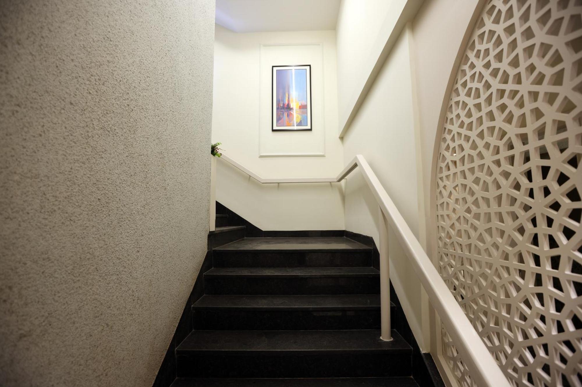 Hiraya Hotels Mohali Ngoại thất bức ảnh